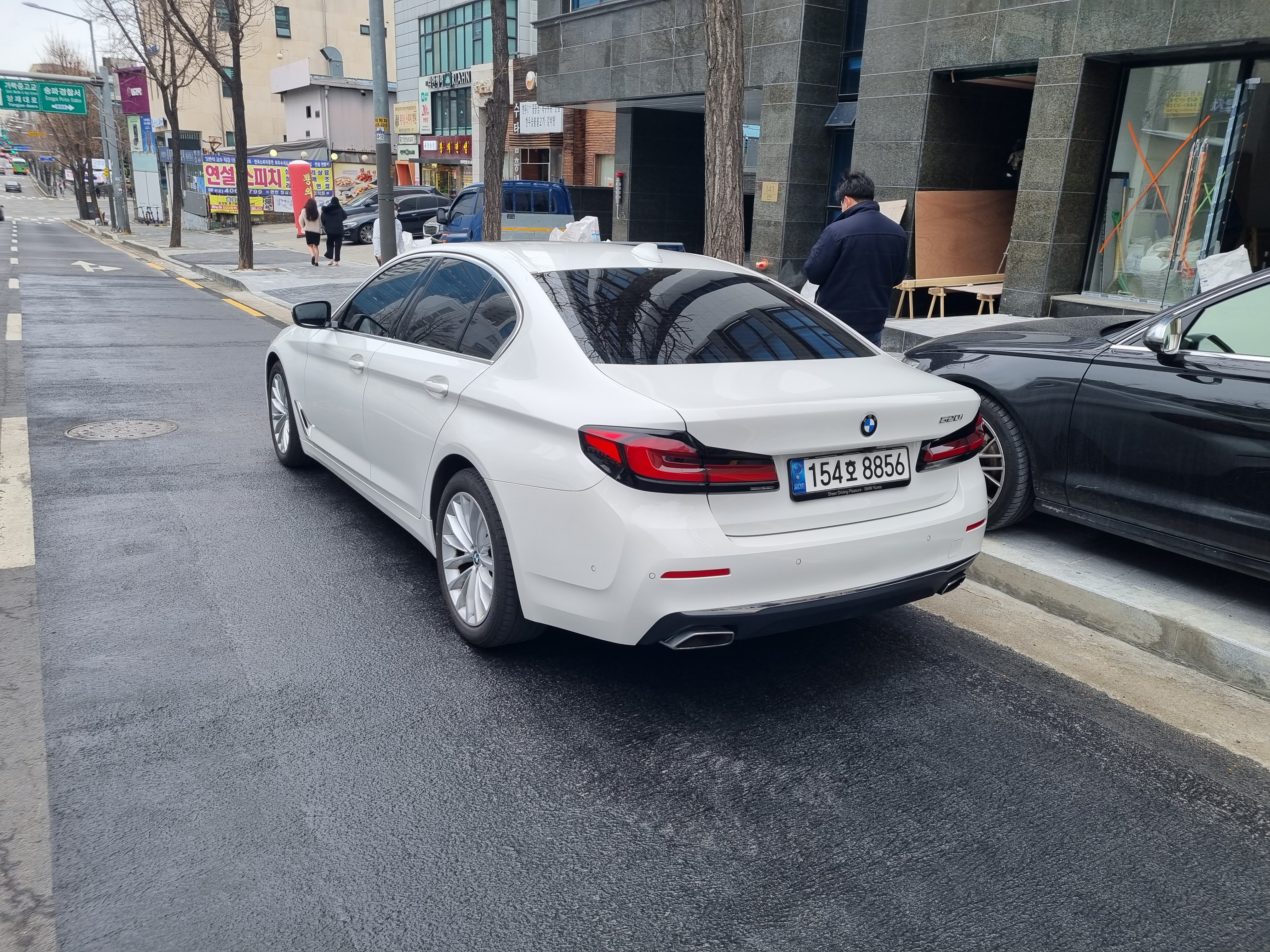 21년식 Bmw 520i (7일 렌트)