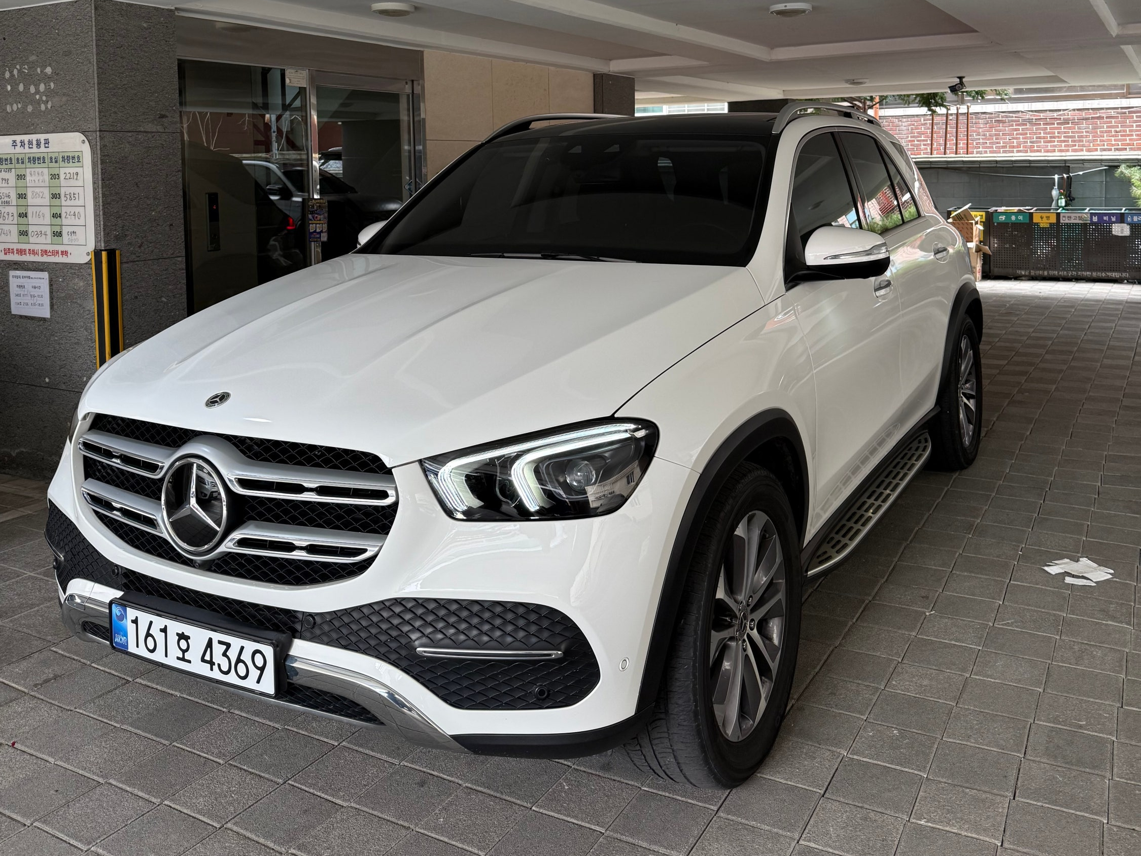 23년식 벤츠 GLE300d