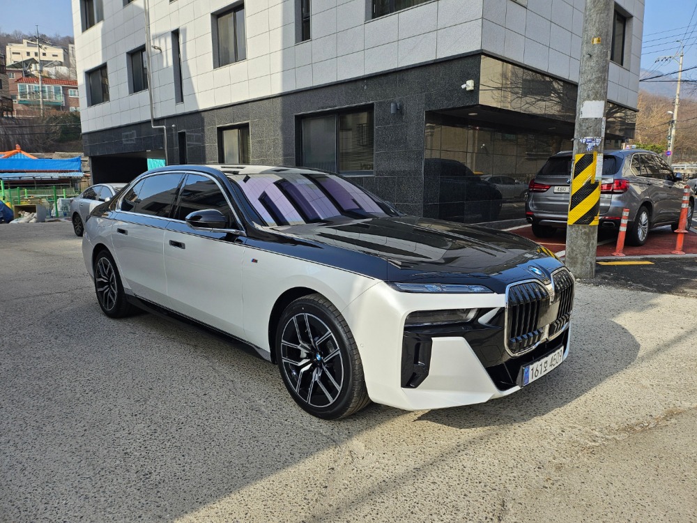 25년식 BMW 740i