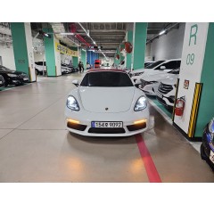 21년식 포르쉐 박스터 718