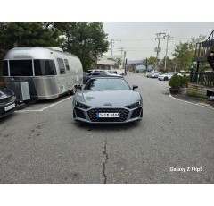 24년식 아우디 R8스파이더 (월렌트)